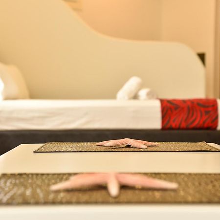 Queen Boutique Suites Mykonos Town Habitación foto